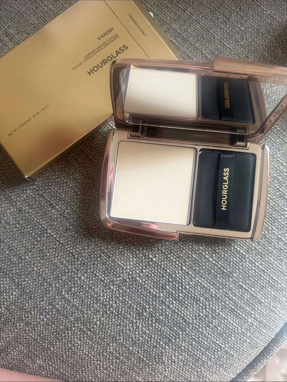 NEW Hourglass pressed powder #translucent